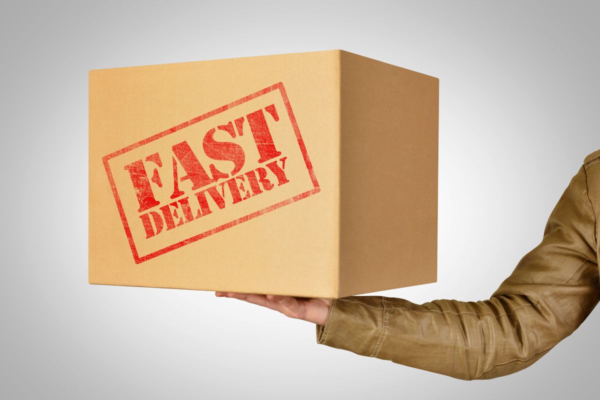 Saudi Arabia’s Lightning Speed Delivery Craze